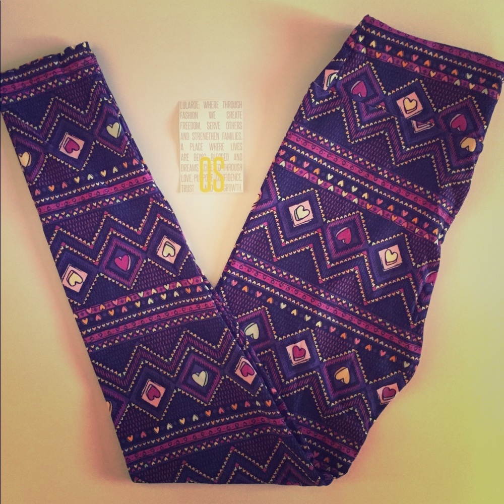 LuLaRoe One Size (OS) Purple Heart Leggings
